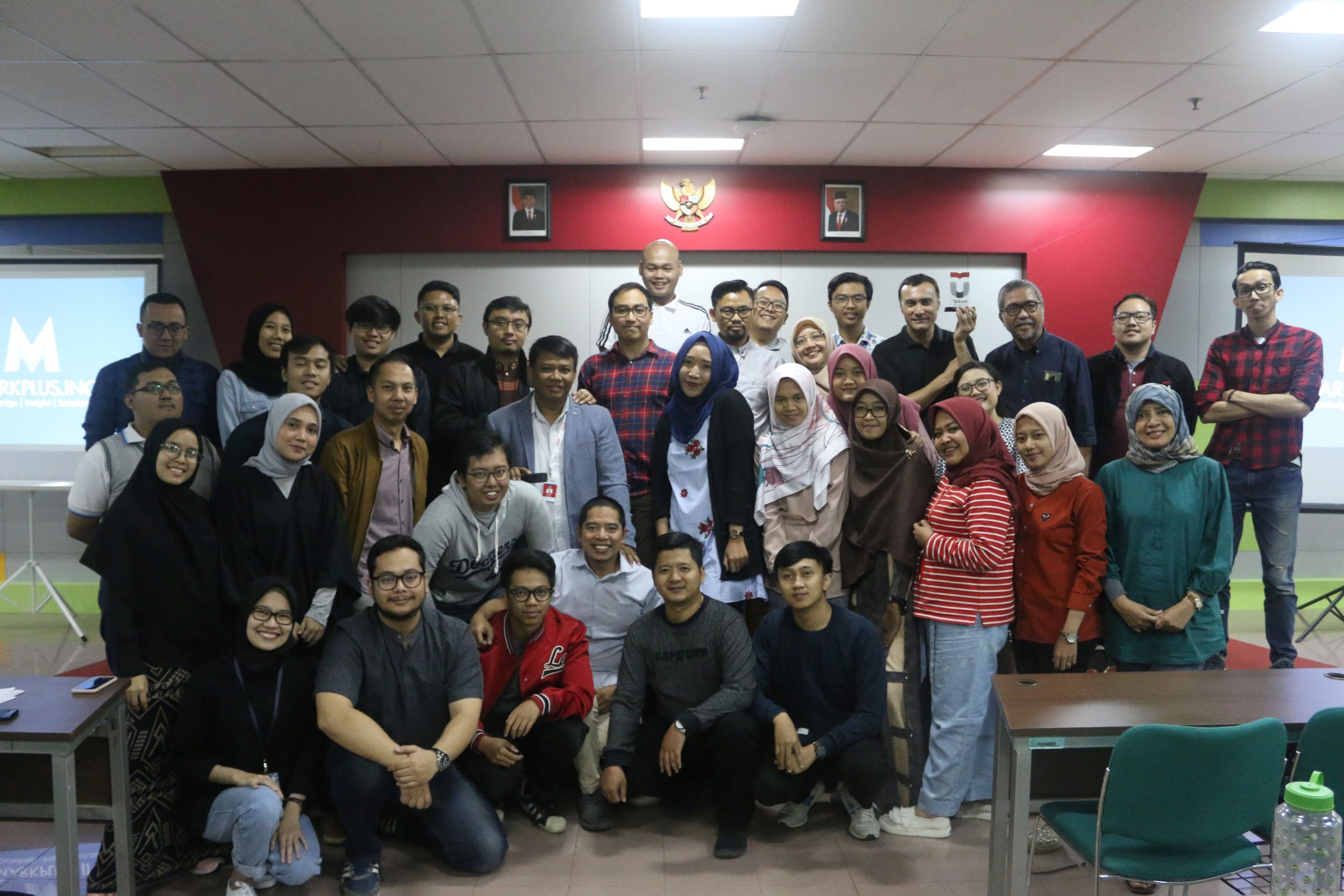 Kuliah Umum dengan Dr. Jacky Mussry